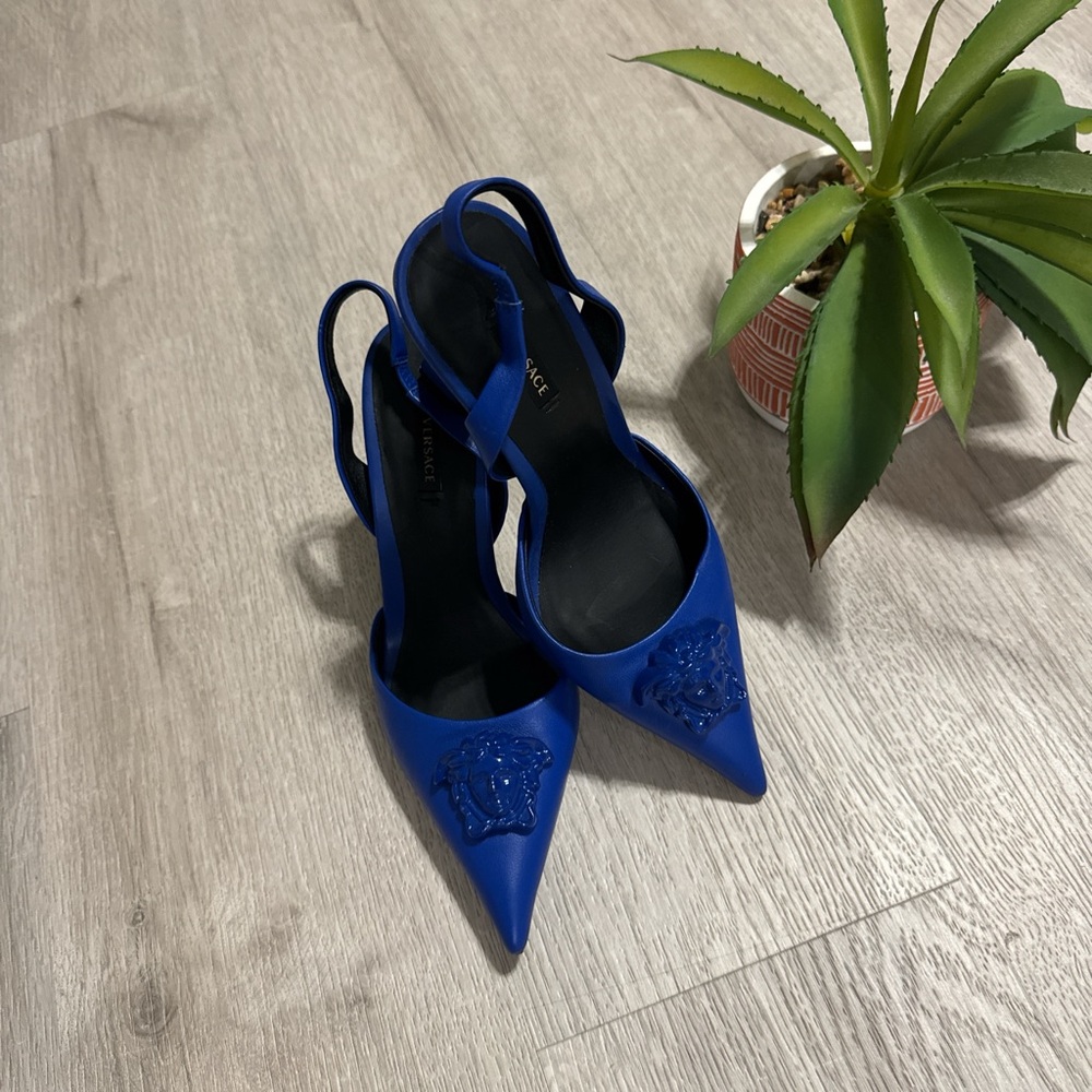 Versace Cobalt Blue Pointed Slingback Heels with Medusa Motif - Picture 5 of 5